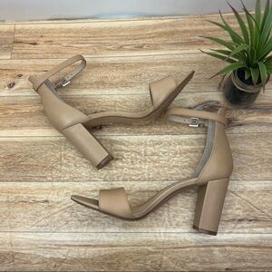 Vince Camuto Corlina Ankle Strap Sandal sz 5.5